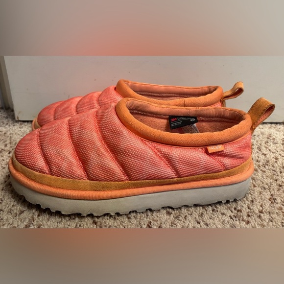 UGG Tasman LTA quilted puffer slippers in orange, 9 - Picture 1 of 10